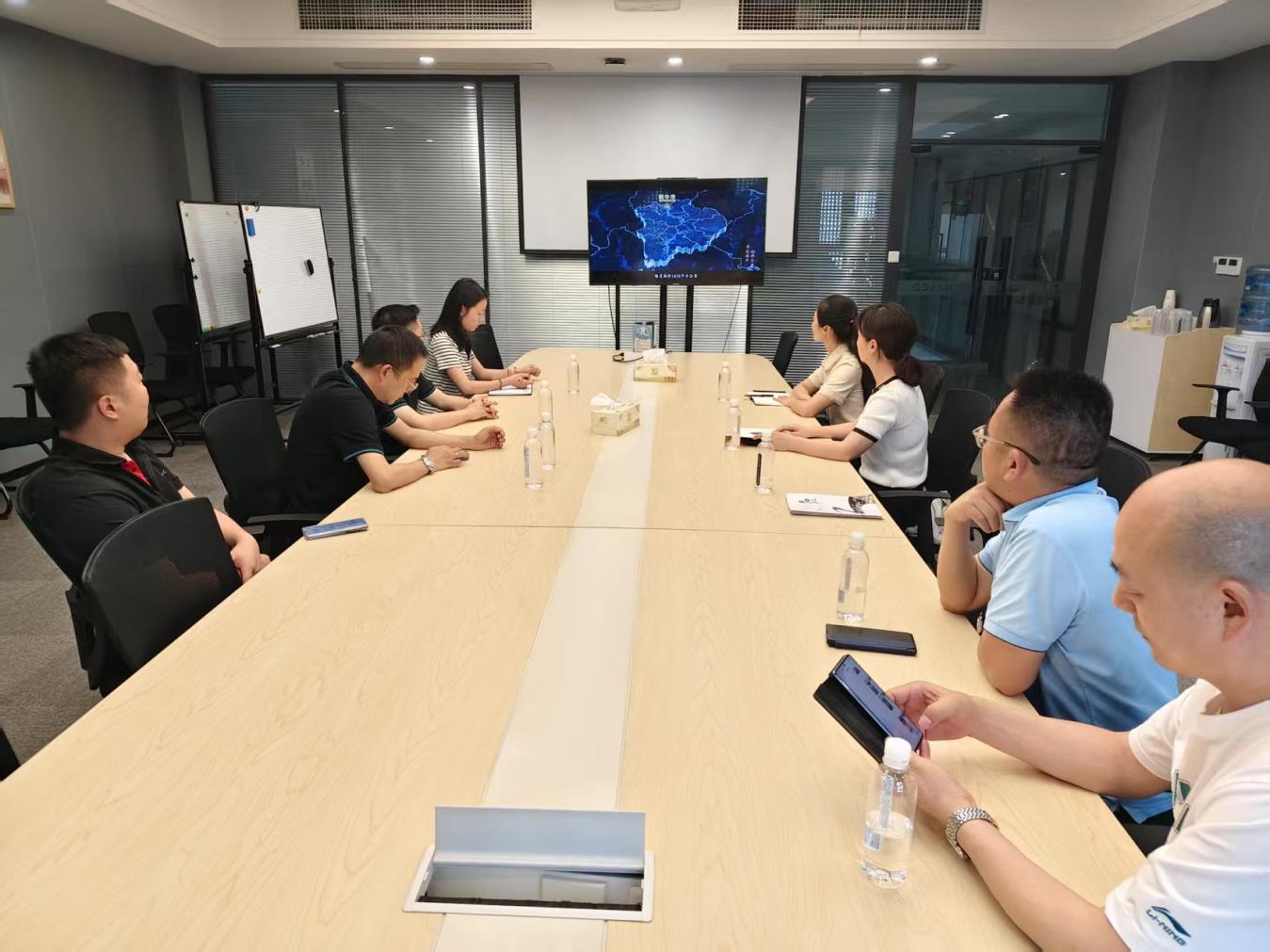 阆中市商务和经济合作外事局招商小分队赴蓉考察，精准对接助力产业发展